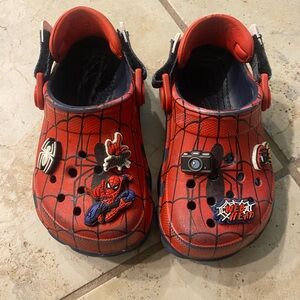 CROCS Kids Spider-Themed Clogs - Red and Black